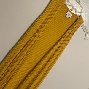 Yellow Pleated Women's Shaw/Wrap